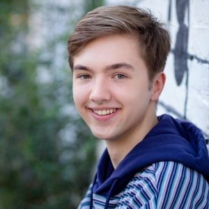 Meet your Posher, Ian